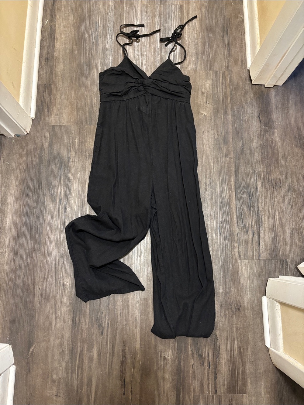 Old Navy Black Wide-Leg Tie-Strap Jumpsuit
